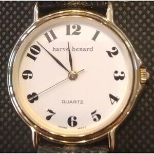 HARVE' BENARD ANALOG WOMEN'S WRISTWATCH WITH A BUCKLE BAND AND QUARTZ MOVEMENT